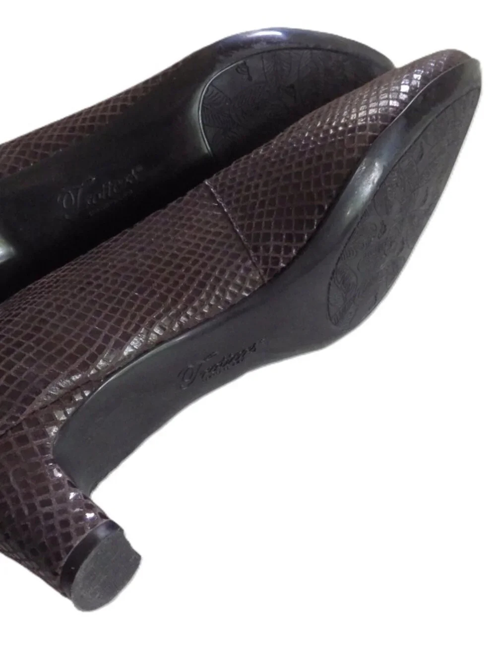 Trotters Janna Mocha Snake Low Heel Pump/ Size 9N